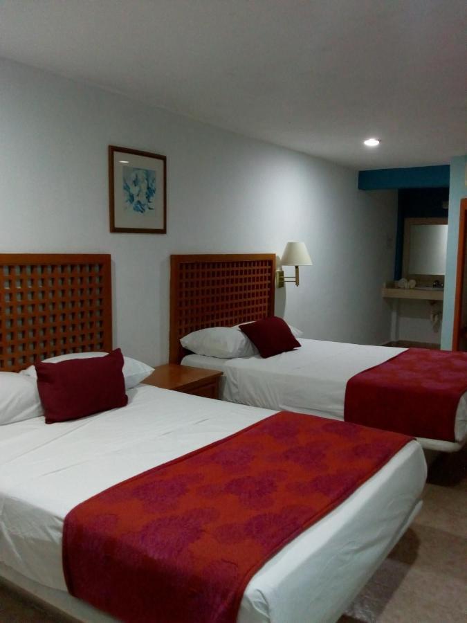 OYO Hotel Gandhi Chetumal Exterior foto